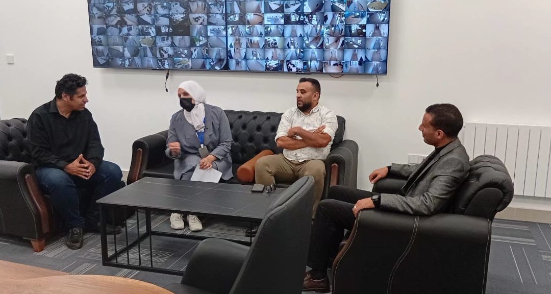 تنسيق مشترك بين كلية التربية وقسم الإعلام لتنظيم الدراسة المسائية